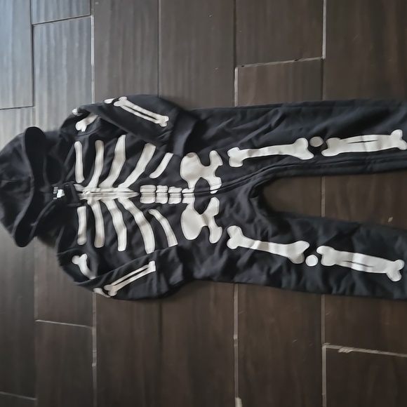 NWOT Tipsy Elves Skeleton Costume Sz 18-24 Months - Picture 6 of 6